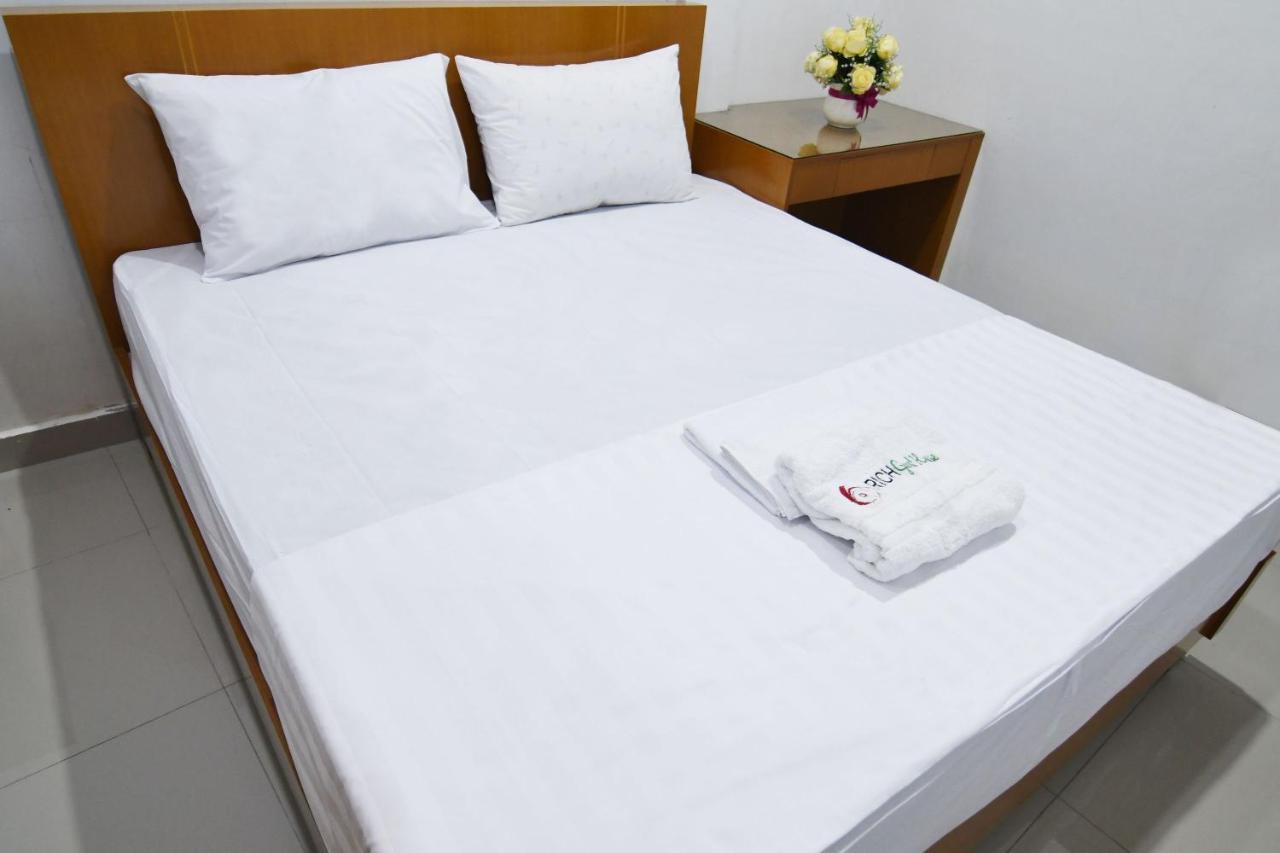 Rich Guesthouse Jambi Eksteriør billede